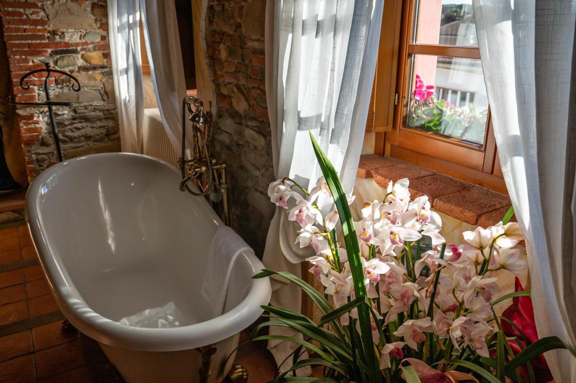 Bed & Breakfast Corte Di Re Artù Lucca