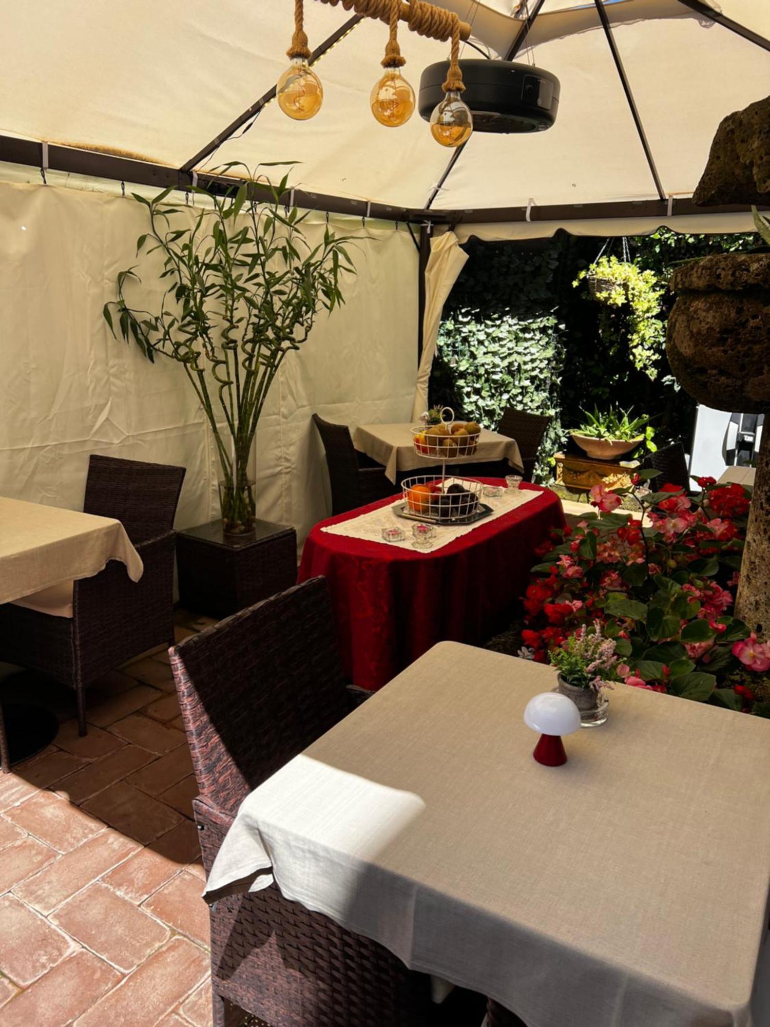 Corte Di Re Artù Bed & Breakfast Lucca