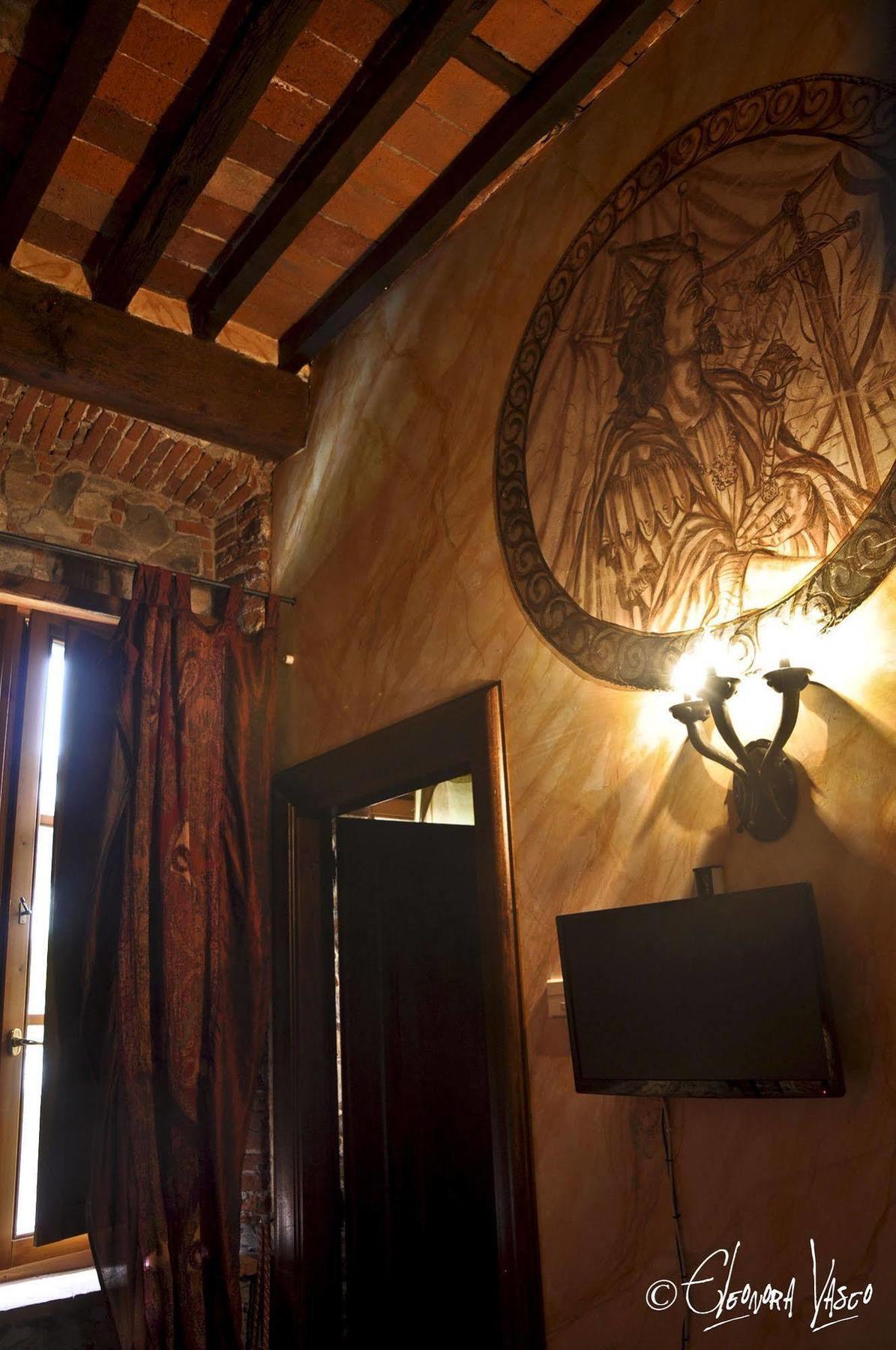 Corte Di Re Artù Bed & Breakfast 2*