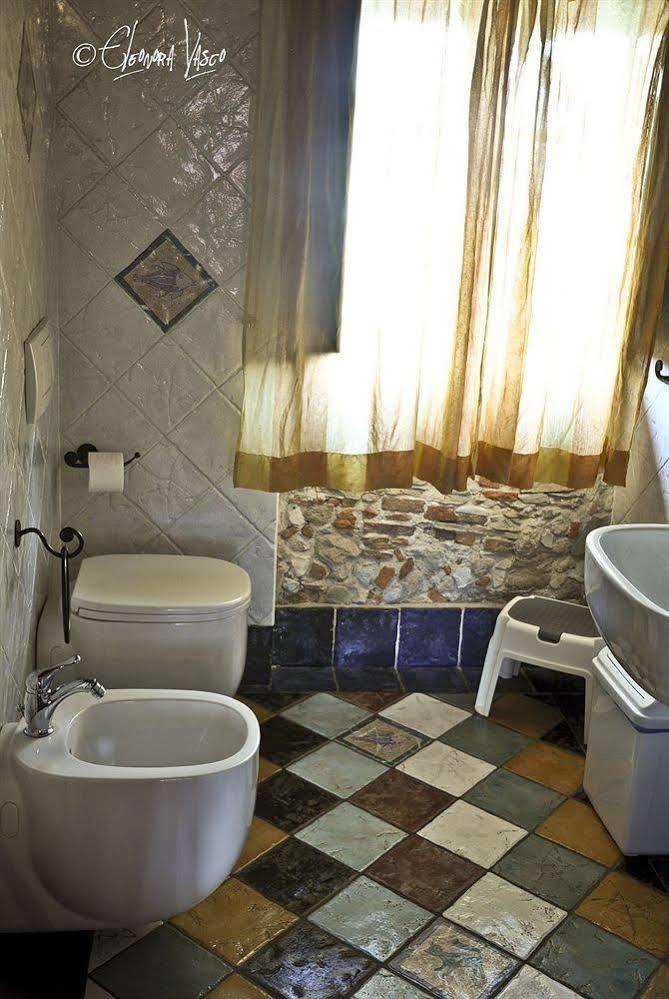 Corte Di Re Artù Bed & Breakfast 2*